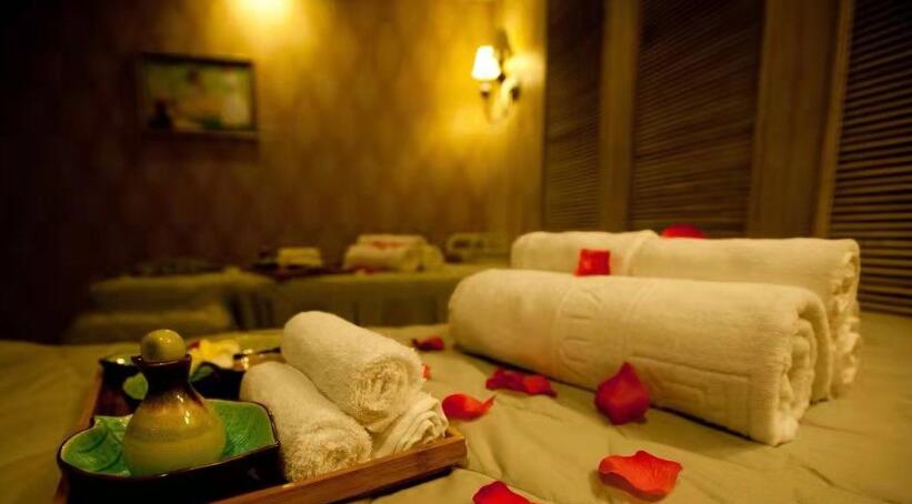 武汉青山高端水疗spa会馆就这样带着清风月静抚慰了光阴悲喜